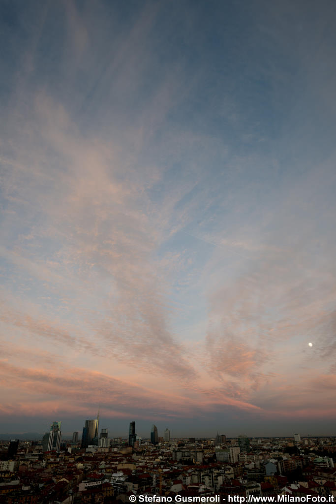  Skyline al tramonto - click to next image