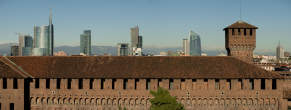 20131106_152731_P Panoramica sui tetti del Castello e Porta Nuova