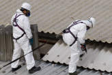 20070831_132722 Rimozione viti di fissaggio delle lamiere