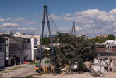 20070904_155028 Puntoni per la tensostruttura di piazzale Italia