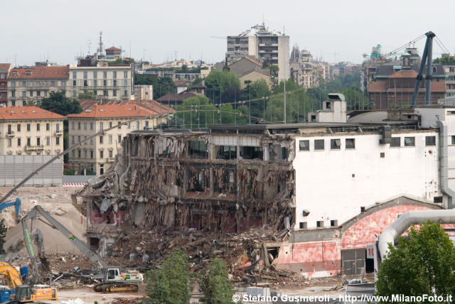  CISI in demolizione - click to next image