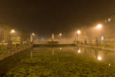 20090104_231807 Fontana delle 4 stagioni nella nebbia