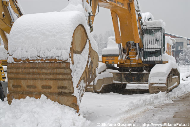  Liebherr 974 General sotto alla nevicata - click to next image