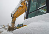 20090107_113246 Liebherr 974 General sotto alla nevicata