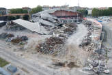 20070904_142605 Demolizione ultima campata del padiglione 9