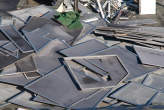 20071212_105926 Infissi ammassati sulla copertura del pad.6