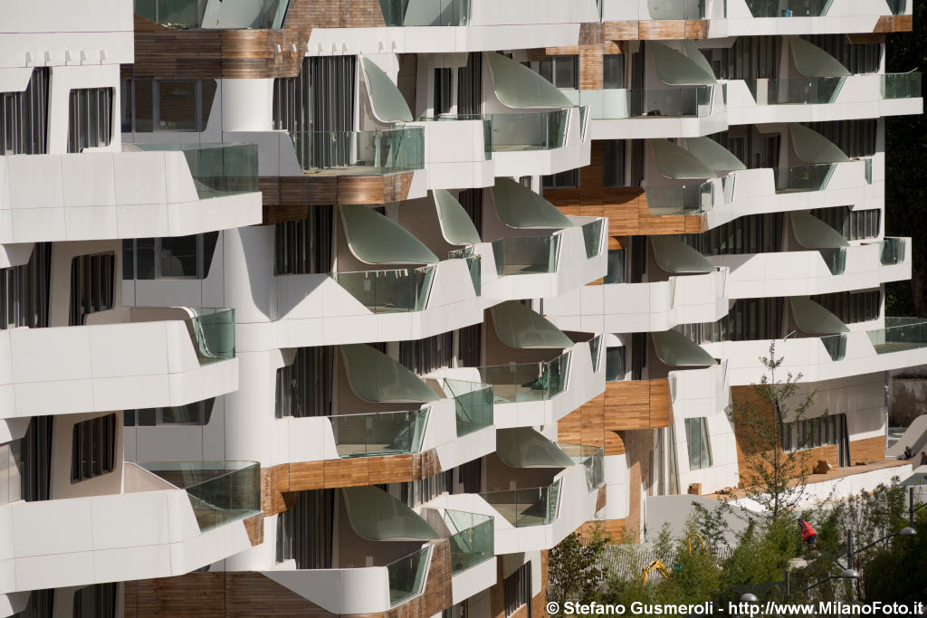  Residenze Hadid - Fronte su via Senofonte - click to next image