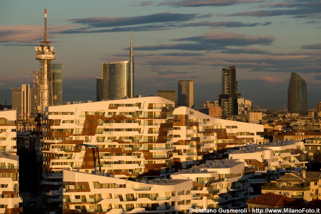  Residenze Hadid al tramonto - click to next image