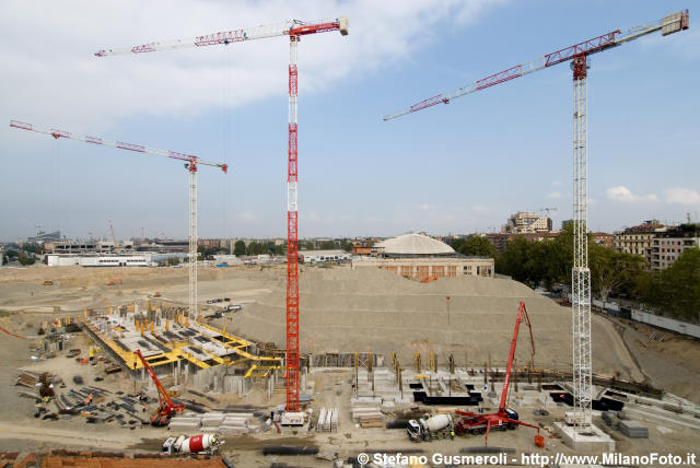  Panorama sul lotto Rc2 - click to next image