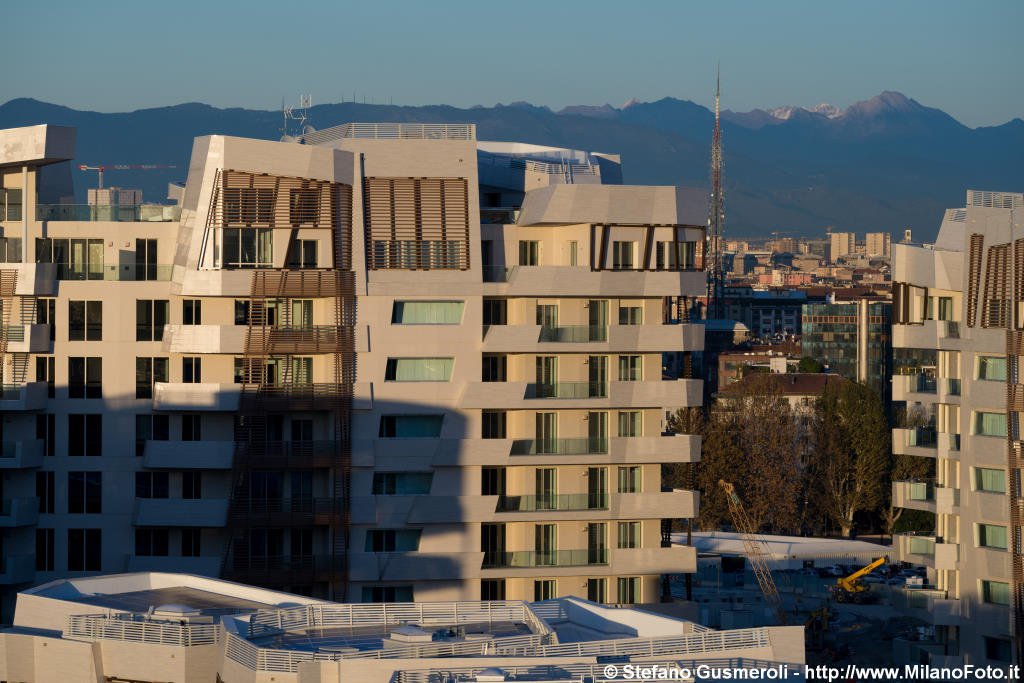  Residenze Libeskind al tramonto - click to next image