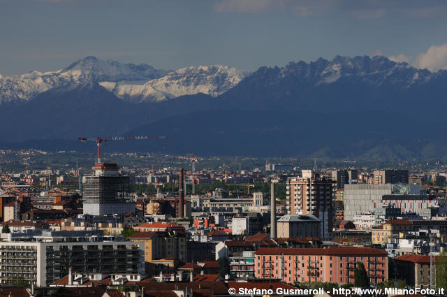  Giax Tower e Resegone - click to next image