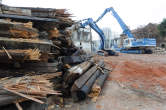 20121207_115513 Travi di legno rimosse