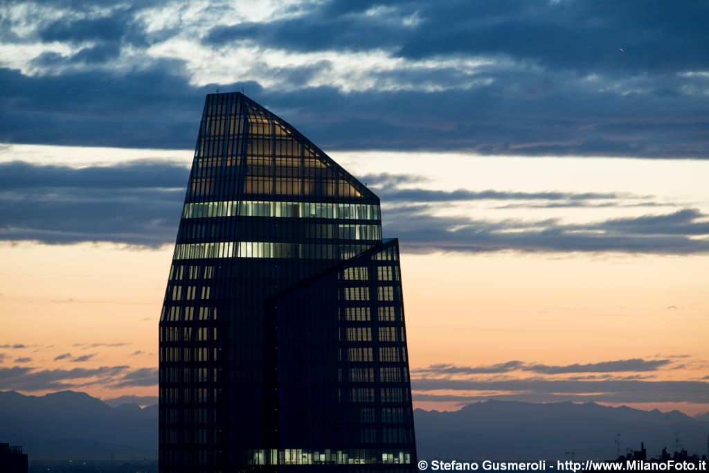  Torre KPF - click to next image