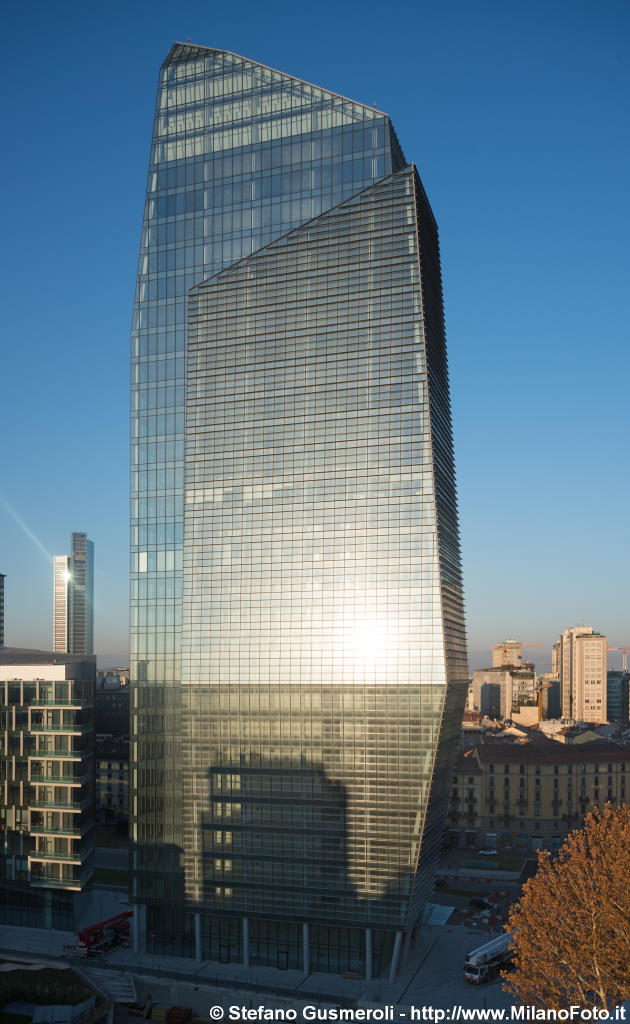  Torre KPF - click to next image