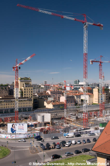  Gru per la torre KPF - click to next image
