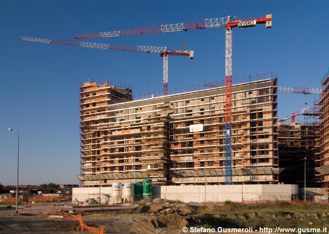  Cantiere edilizia convenzionata - click to next image