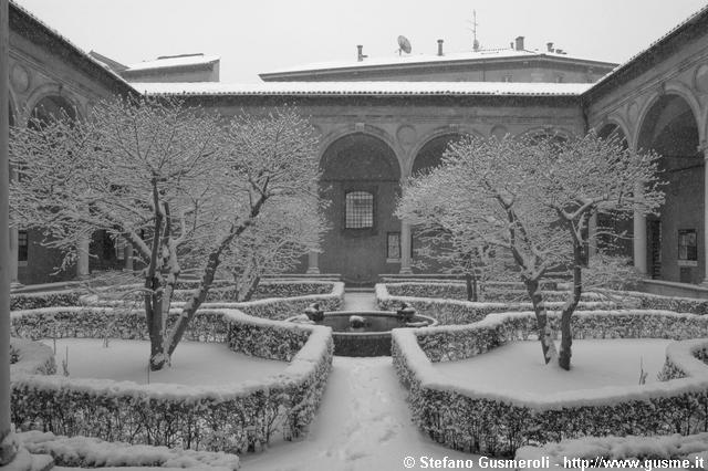  Chiostro S.Maria delle Grazie - click to next image