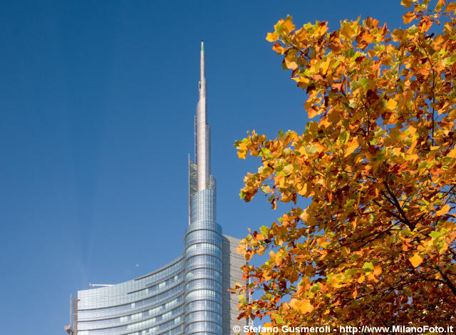  Spire autunnale - click to next image