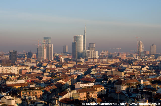  Panorama verso Porta Nuova - click to next image