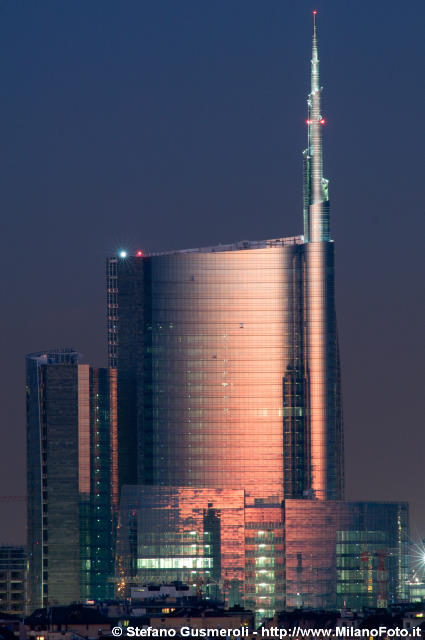  Torre Pelli al tramonto - click to next image