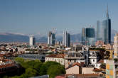 20120330_162313 Panorama alpino interrotto dai grattacieli