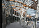 20120913_165241 Vetrate degli spazi commerciali