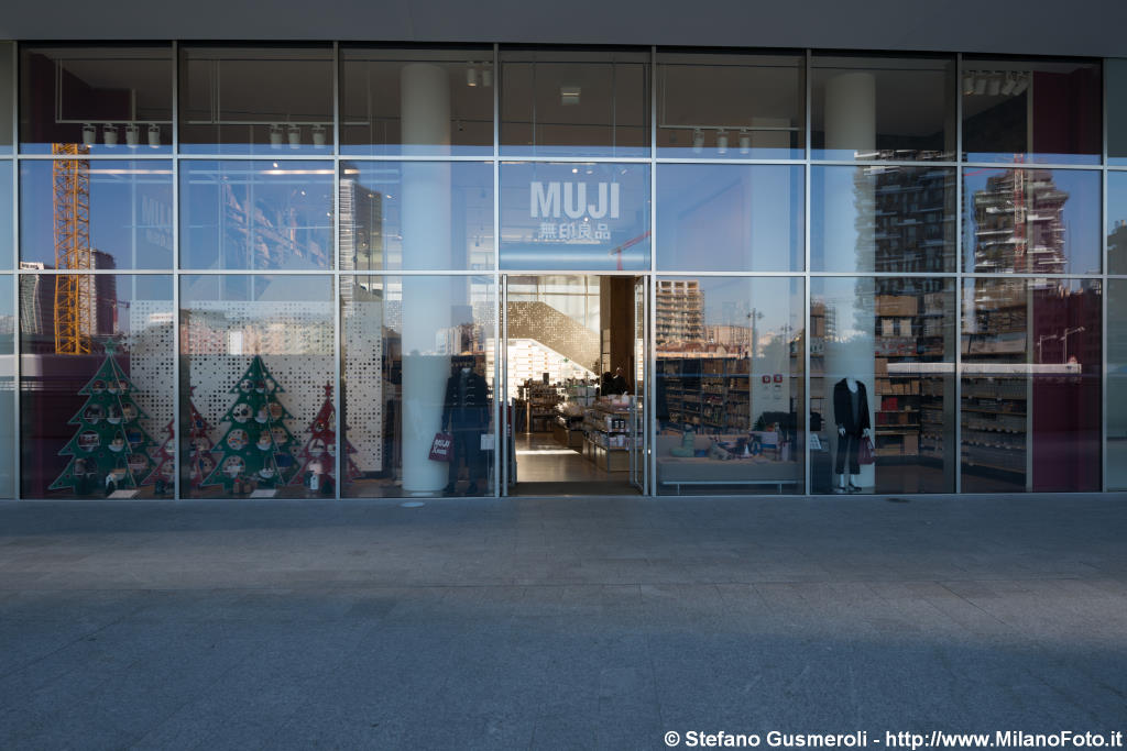  Muji - click to next image