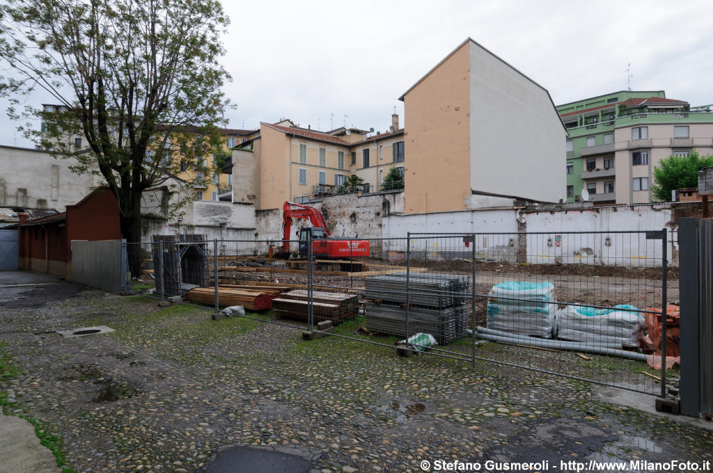  Area demolita di via Bertini 21 - click to next image