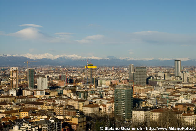  Panorama verso il cantiere dell'AltraSede - click to next image