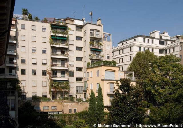  Via Borgogna 4 - click to next image