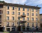 20060808_174939 Piazza Borromeo 5