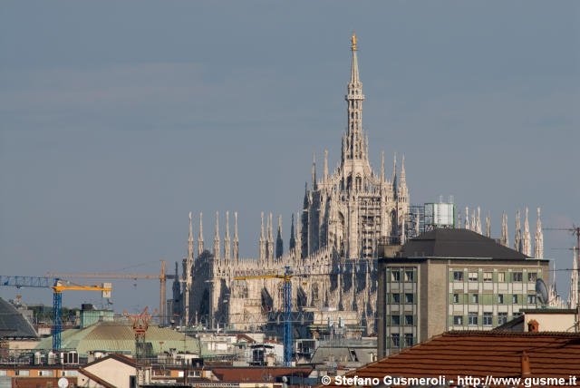  Via Camperio 9 e Duomo - click to next image