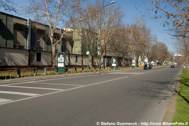  Padiglione 6 e viale Cassiodoro - click to next image