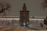 20060127_224136 Castello Sforzesco innevato