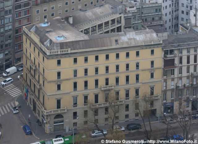  Piazza Cavour 5 - click to next image