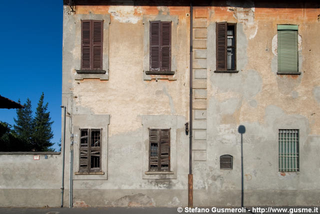 Cascina Cavriana - click to next image