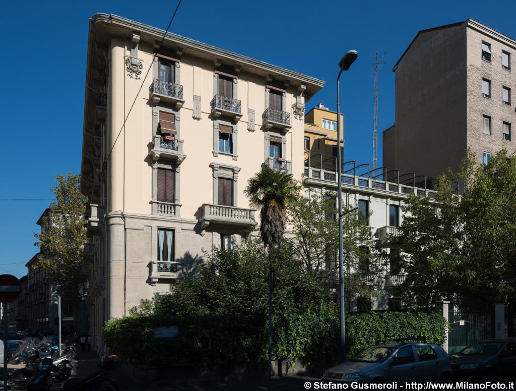  Via Cernuschi 4 - click to next image