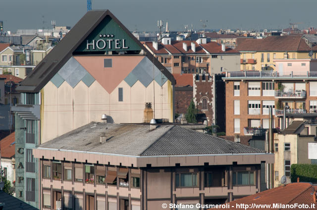  Capitol World Class Hotel via Cimarosa 6 - click to next image