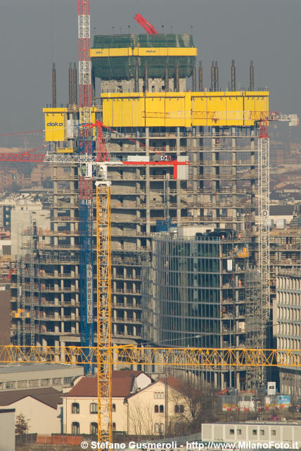  AltraSede e fondazione Catella - click to next image