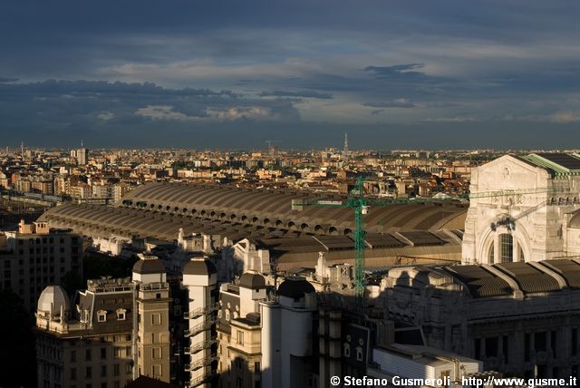  Stazione Centrale dall'alto - click to next image
