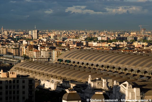  Stazione Centrale dall'alto - click to next image
