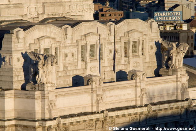  Stazione Centrale - click to next image