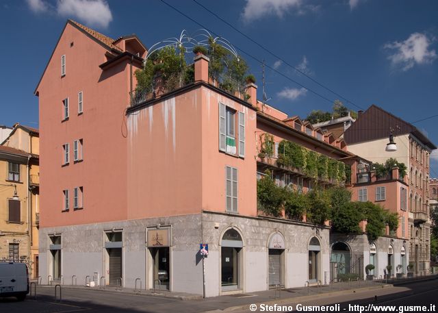  Via dei Fabbri 11 - click to next image