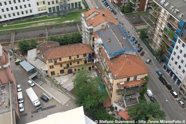  Copertura in lamiera - click to next image