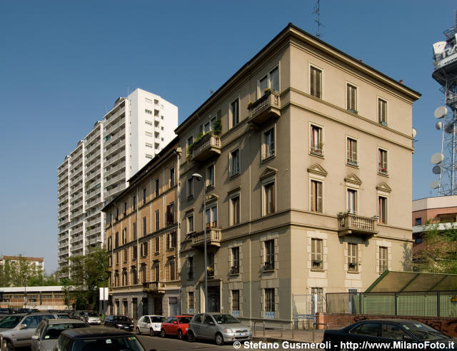  Via Ferrucci 3 - click to next image
