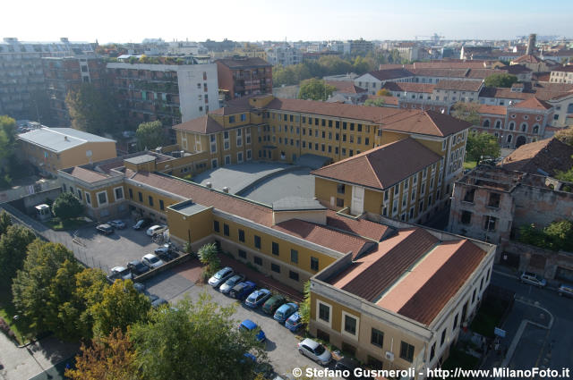  Piazza Filangieri 1 - click to next image