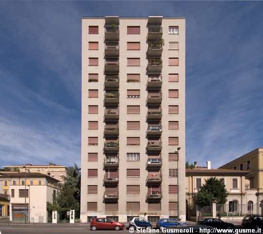  Via Gioia 1 - click to next image
