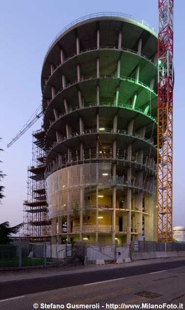  Cantiere al tramonto - click to next image