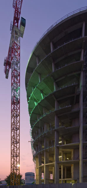  Cantiere al tramonto - click to next image