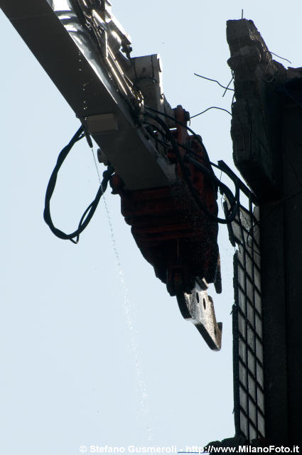  Vetrocemento - click to next image